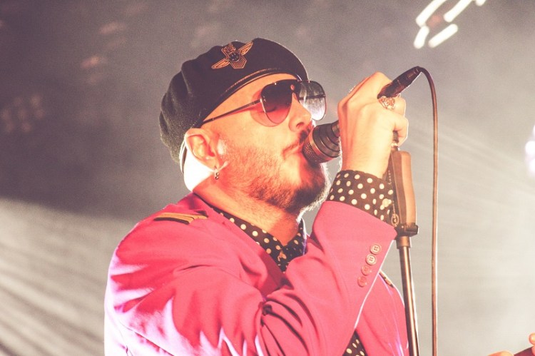 TheNightFlightOrchestra_BjörnStrid_singer4