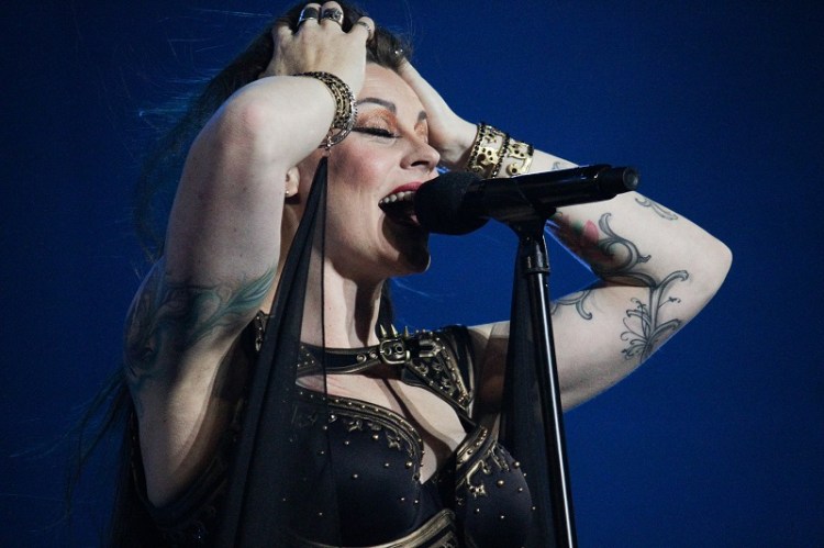 Nightwish_FloorJansen12_Budapest_Decades